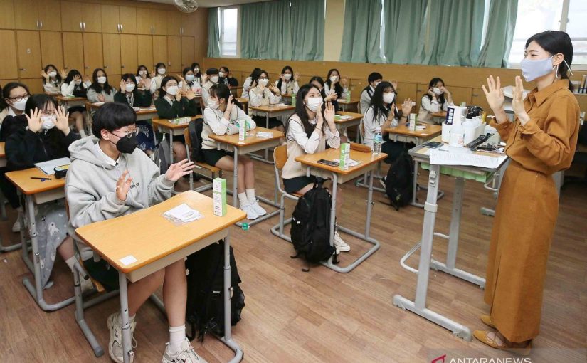 Sekolah Tanpa PR, Apakah Mimpi? Negara Ini Sudah Coba