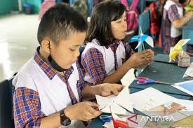 Peran Pendidikan dalam Membentuk Generasi Unggul