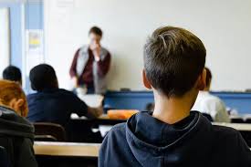 Pendidikan Seru untuk Menumbuhkan Kemampuan Berkomunikasi Anak