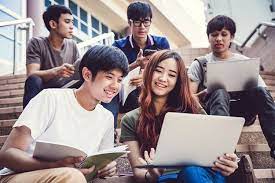 Kuliah dan Jurusan Favorit yang Menarik Minat Generasi Muda